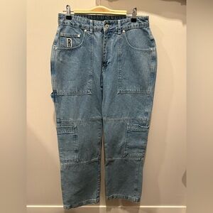 Urban Outfitters Ragged Jeans Light Wash size 32